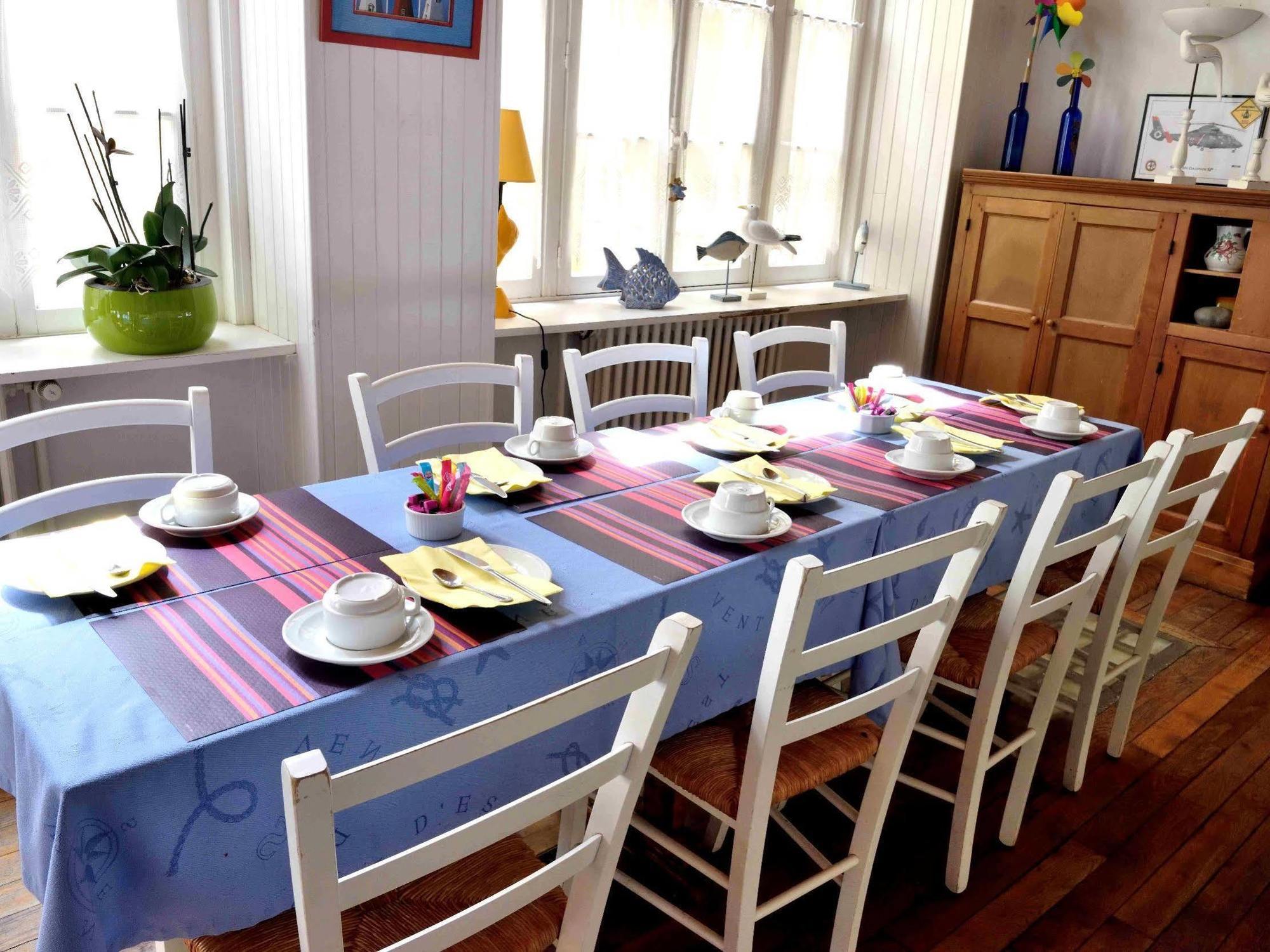 Hotel Le Caddy Le Touquet Bagian luar foto